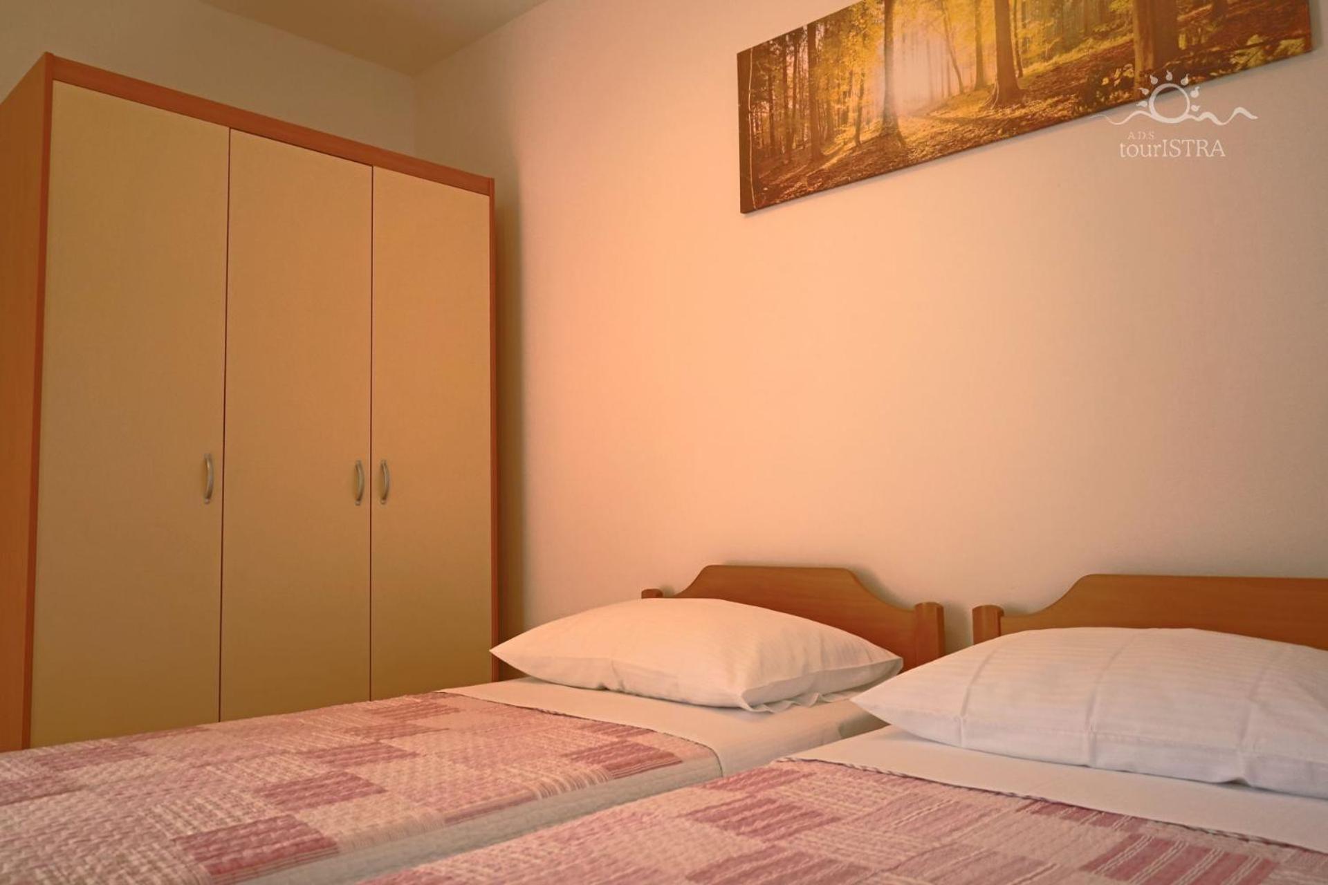 Apartments Begovic 乌马格 外观 照片